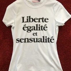 L'école Des Femmes T-shirts Liberte égalité Et Sensualité Tee (White)