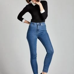 L'école Des Femmes Knitwear & Sweatshirts Écolière Pullover